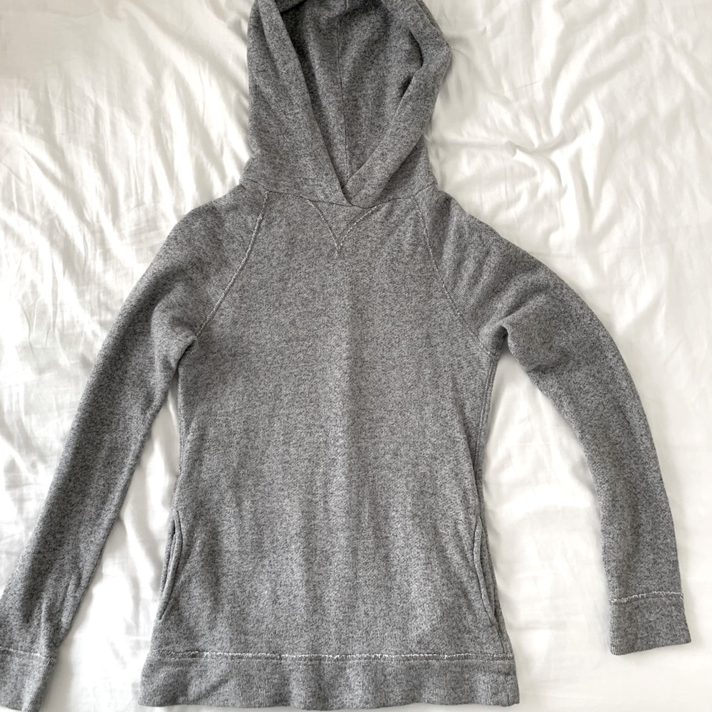 SOLD ◻️ 2/$20 J. Crew pull over hoodie sweatshirt side pockets S/M